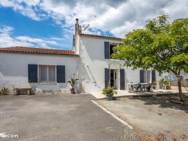 Maison 5 pièces 140 m²