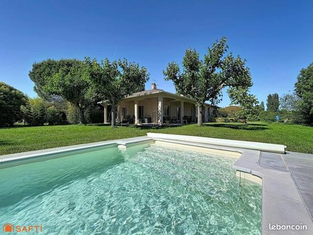 Maison 5 pièces 140 m²