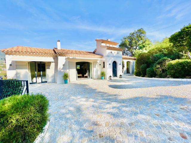 Maison 5 pièces 140 m²