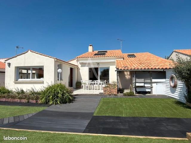 Maison 6 pièces 140 m²