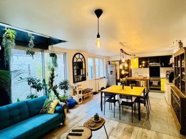 Maison 5 pièces 140 m²
