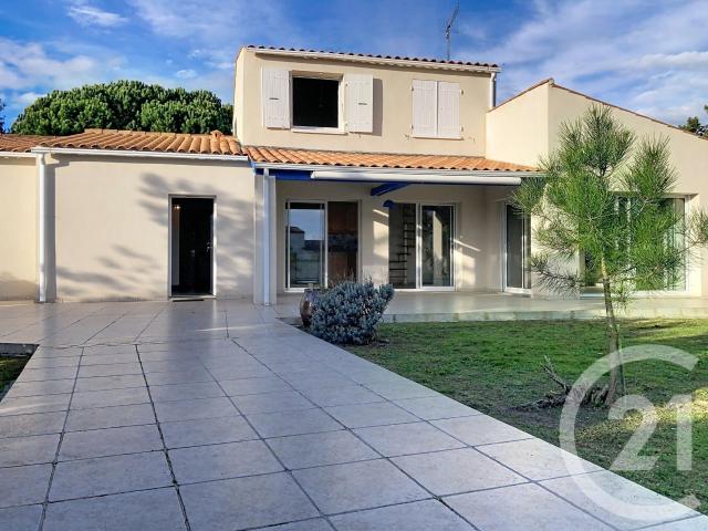 Maison 5 pièces 140 m²