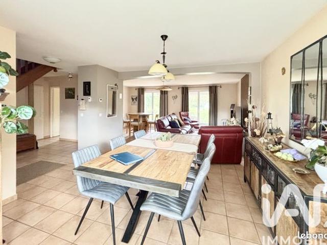 Maison 5 pièces 140 m²