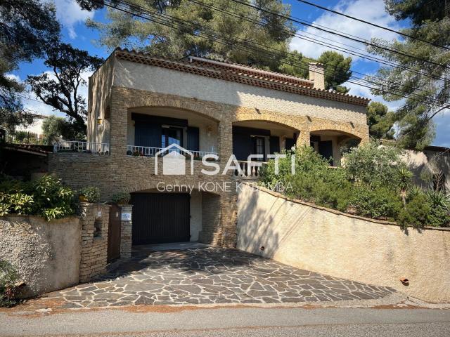 Maison 5 pièces 140 m²