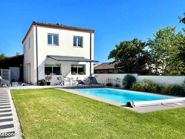 Maison 5 pièces 140 m²