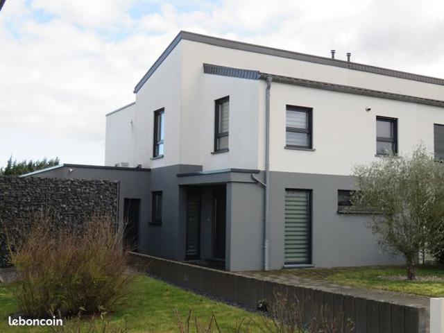 Maison 5 pièces 140 m²