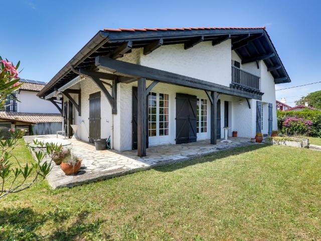 Maison 5 pièces 140 m²