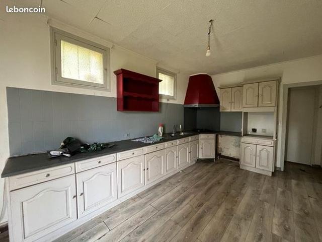 Maison 5 pièces 140 m²