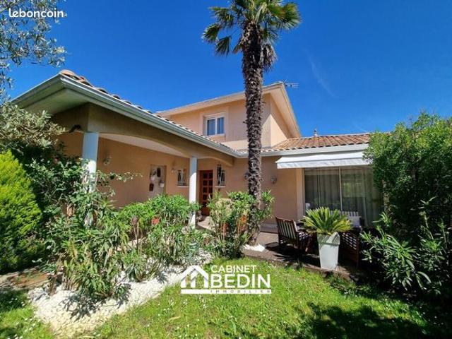 Maison 5 pièces 140 m²