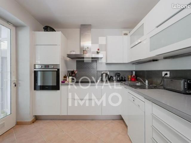 Maison 5 pièces 140 m²