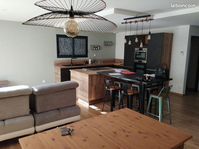 Maison 5 pièces 140 m²
