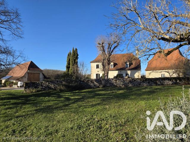 Maison 5 pièces 140 m²