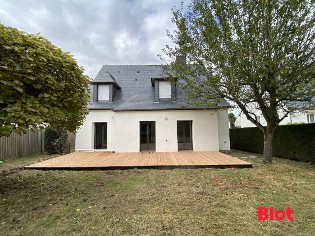 Maison 5 pièces 140 m²