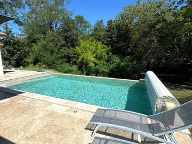 Maison 5 pièces 140 m²