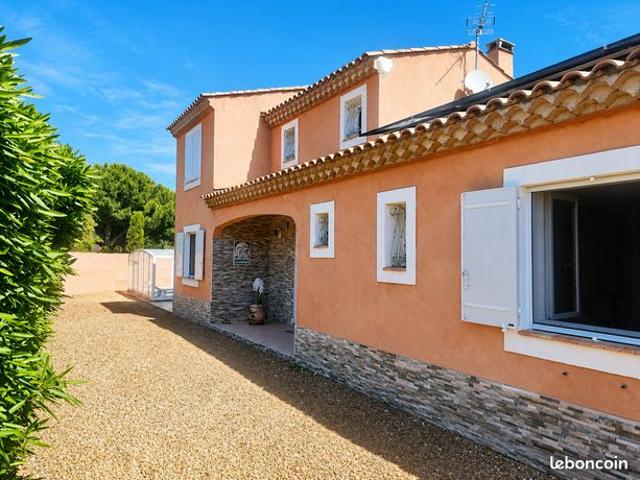 Maison 5 pièces 140 m²