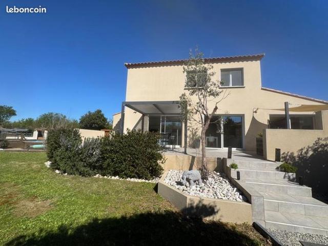 Maison 5 pièces 140 m²