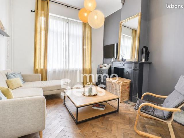 Maison 5 pièces 140 m²