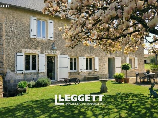 Maison 5 pièces 140 m²