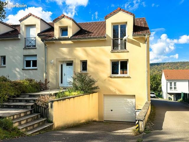 Maison 5 pièces 140 m²
