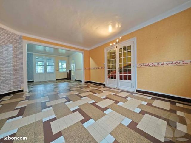Maison 5 pièces 140 m²