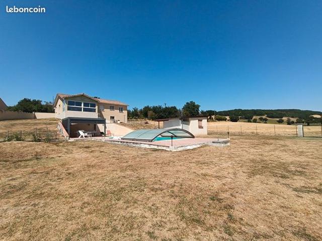Maison 5 pièces 140 m²