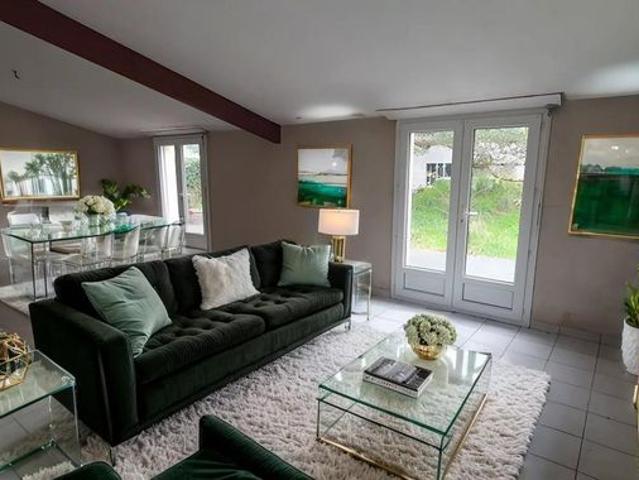 Maison 5 pièces 140 m²