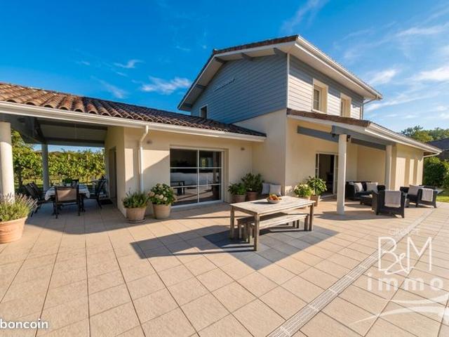 Maison 5 pièces 140 m²