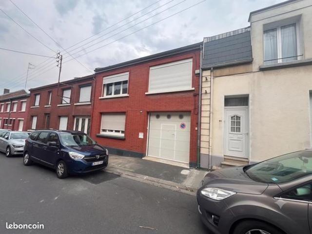 Maison 5 pièces 140 m²