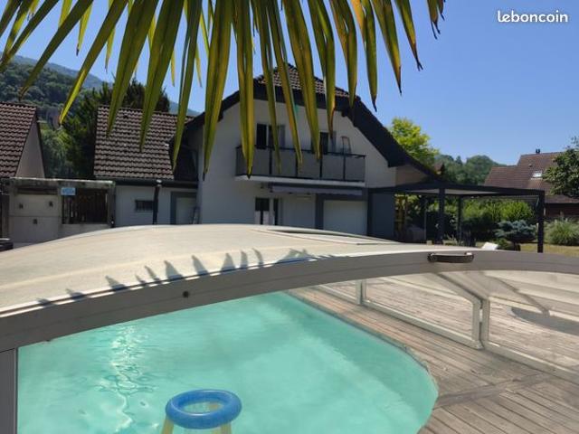 Maison 5 pièces 140 m²