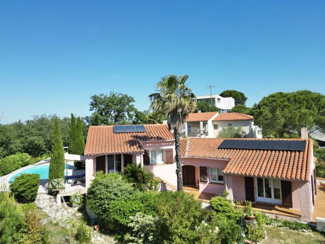 Maison 5 pièces 140 m²