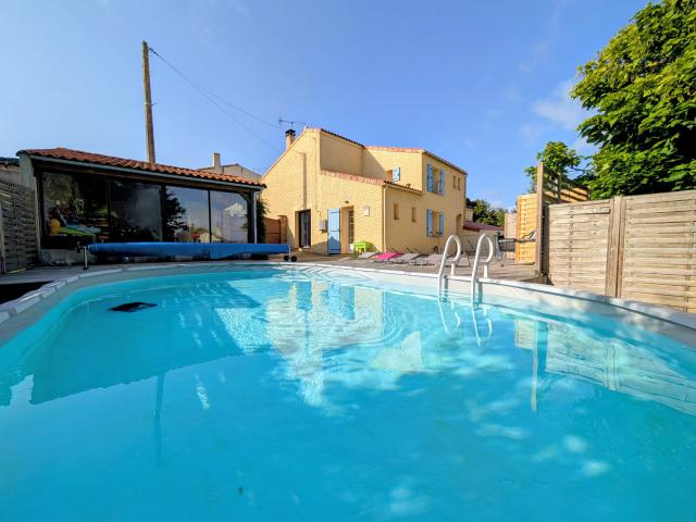 Maison 5 pièces 140 m²
