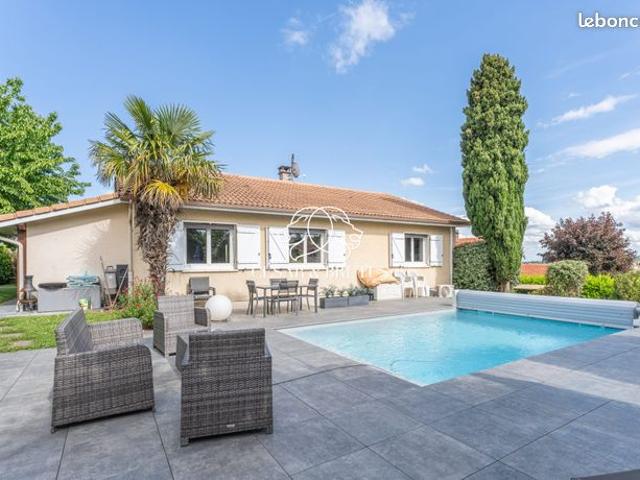 Maison 5 pièces 140 m²
