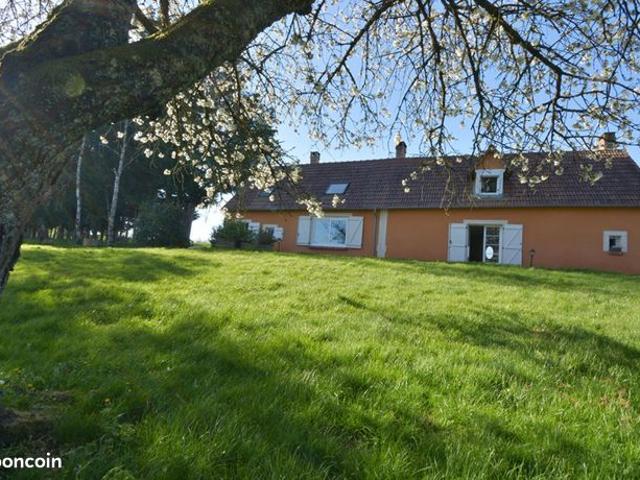 Maison 5 pièces 140 m²
