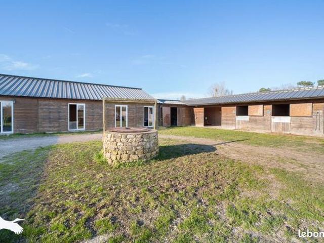 Maison 5 pièces 140 m²