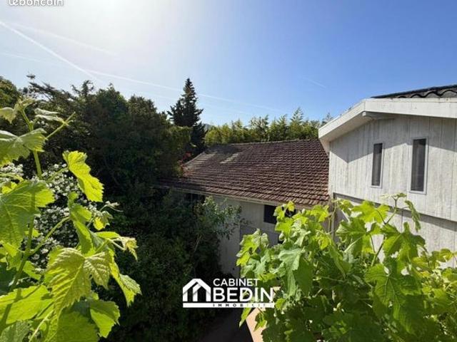 Maison 5 pièces 140 m²