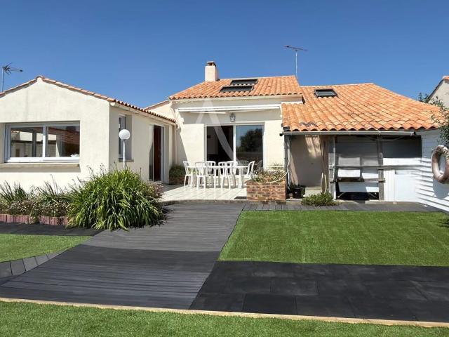 Maison 5 pièces 140 m²