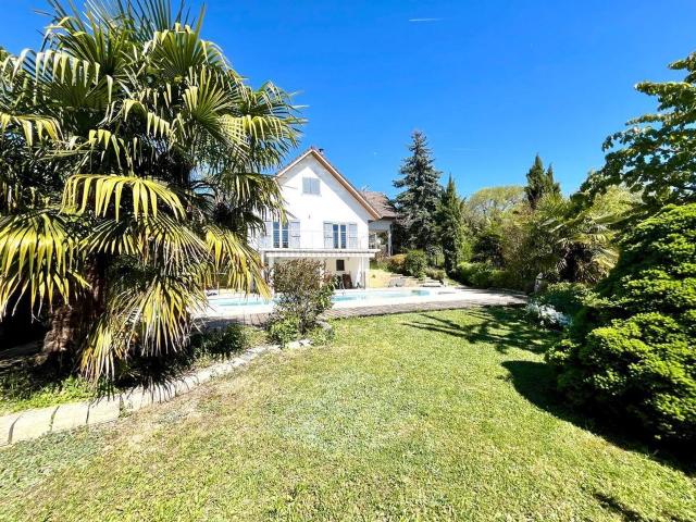 Maison 5 pièces 140 m²