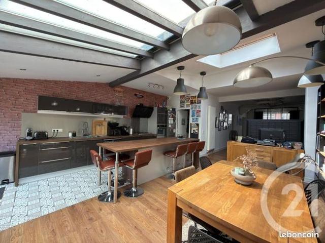 Maison 5 pièces 140 m²