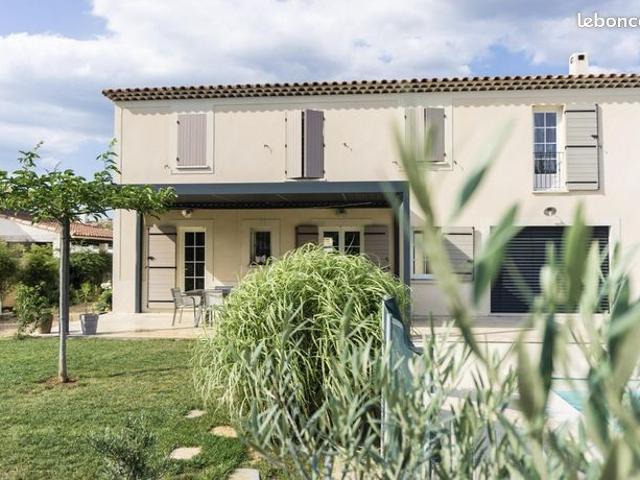 Maison 5 pièces 140 m²