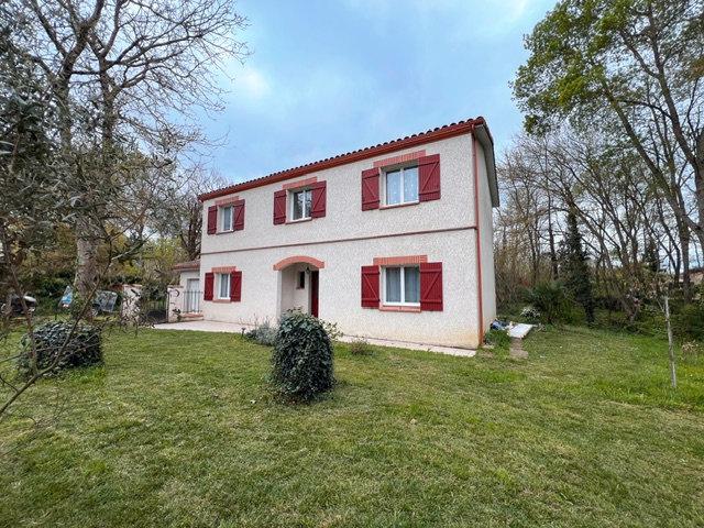 Maison 5 pièces 140 m²