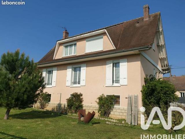 Maison familiale 5 pièces 140 m²