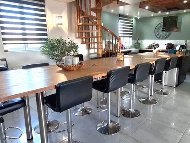 Maison 5 pièces 140 m²