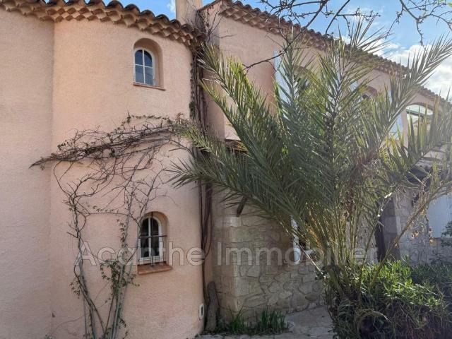 Maison 5 pièces 140 m²