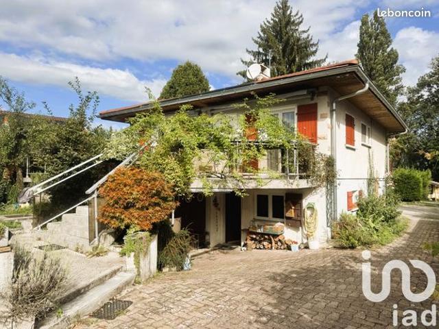 Maison 5 pièces 140 m²