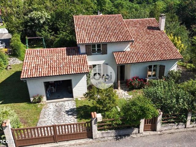 Maison 5 pièces 140 m²