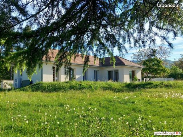 Maison 5 pièces 140 m²