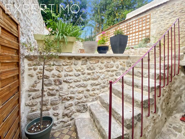 Maison 5 pièces 140 m²