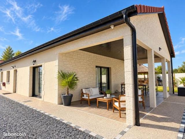 Maison 5 pièces 140 m²