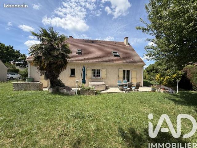 Maison 5 pièces 140 m²