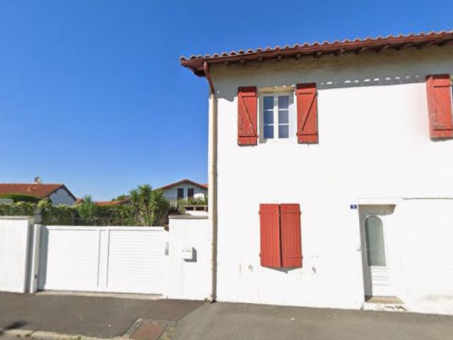 Maison 5 pièces 140 m²
